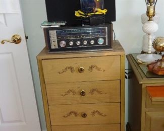 Vintage Metal Cabinet & Vintage Zenith Stereo with 2 Speakers....it works!