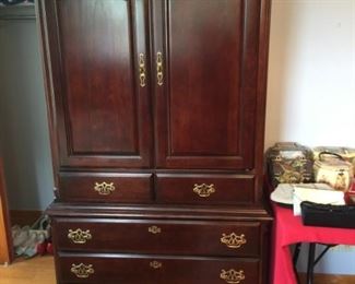 #23 Kimball Entr. Center w/2 doors & 5 drawers  76Hx4Wx21D  $ 75.00