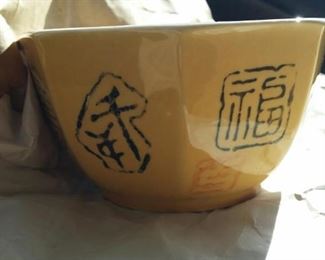 tbs set of Chinese bowls