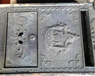cool cast mailbox, letter flap is there-just on hinge and gravity is doing its thing.  Large