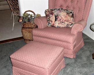 OCCASIONAL CHAIR WITH OTTOMAN - WHAT A GREAT COLOR!