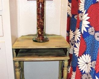 UPCYCLED VINTAGE TELEPHONE STAND "SWEET"