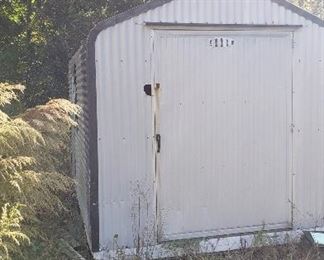 Leonard shed