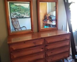 MCM dual mirror dresser - fabulous condition