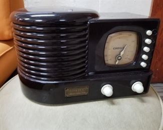 Crosley reproduction radio