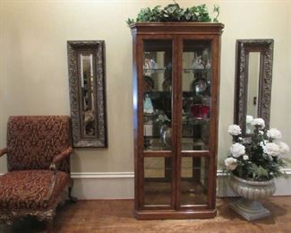 Lighted china display cabinet
