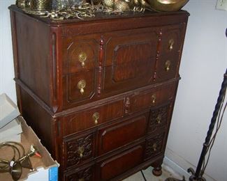 vintage chest of drawers