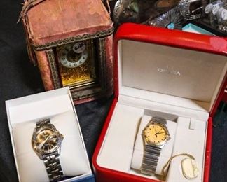 Men's omega watch with 18k gold bezel. Carriage clock. Men's Seiko watch