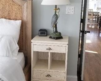 Stanley nightstand; set of two bird table lamps