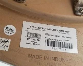 Stanley round accent table mfg. 1/2014