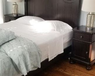 Bassett bedroom set