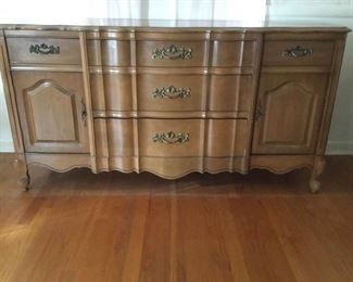 Buffet     https://ctbids.com/#!/description/share/259839