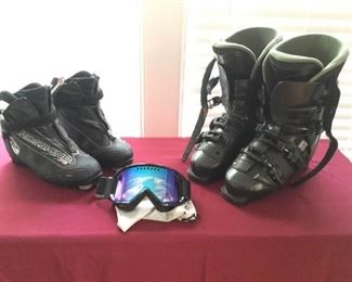 Ski Boots and Goggles https://ctbids.com/#!/description/share/259857