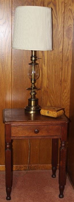 Vintage End Table with single drawer and turned legs (22”W x 18”D x 28”H) shown with tall brass table lamp (1 of 2 shown)