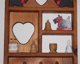 Small Natural Wood Cottage Craft What-not Pegged Shelf.