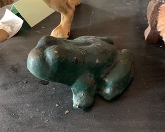 Cast iron frog