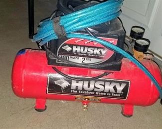 Husky 100 Max PSI 2 Gals Air Compressor