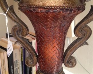 Herringbone pattern lamp