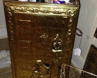 Brass umbrella holder