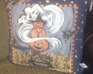 Spooky pillow