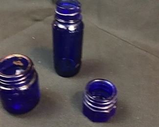 Small glass jars   https://ctbids.com/#!/description/share/259997