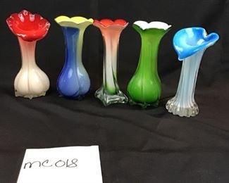 Five pearl colored glass vases https://ctbids.com/#!/description/share/260003