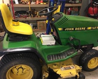 John Deer GT275  48” Riding Mower
Looks Brand New