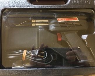 Weller Universa Soldering  Gun  In Original Case
~~140/100 Watts
