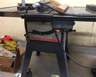 Sears Craftsaman 10 Inch Table Saw with Side  Extensions 