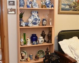 Light Wood Tone Bookcase / Bookshelf