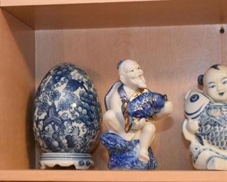 Blue & White Porcelain / Pottery, Asian Figurines, Etc.