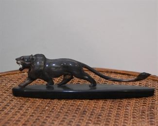Ox Horn Carving / Lion Figurine