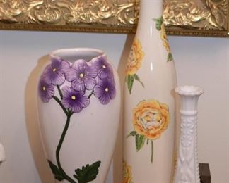 Vases & Figurines