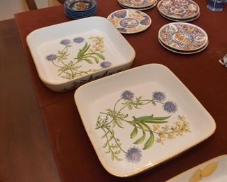 Pair of Spode "Stafford Flowers" Casseroles / Baking Dishes