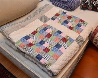 Quilts & Bedding
