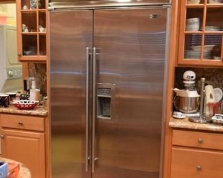 Sub-Zero Refrigerator Freezer