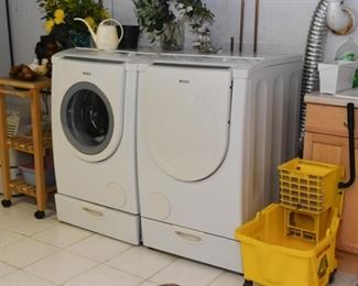 Bosch Nexxt Premium Washer & Dryer