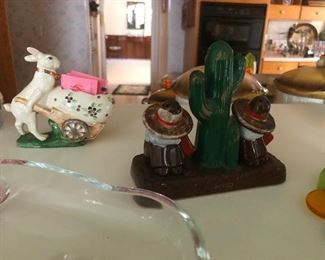 The BEST salt-and-pepper shaker set