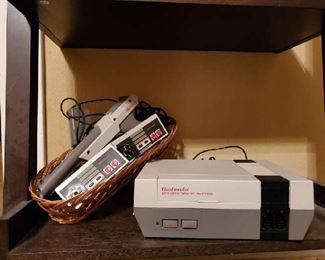 Nintendo Game System - Model NES-001