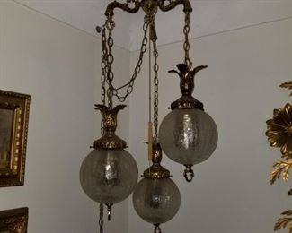 Vintage 3 globe swag lamp