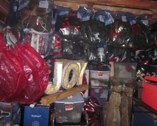 Tons of Holiday Great For Christmas Decorating