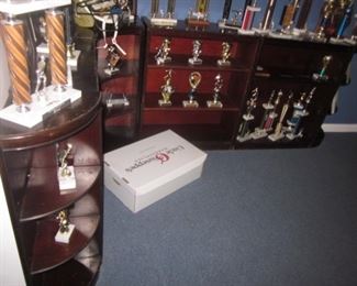 Curved Corner Shelves