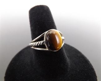 .925 Sterling Silver Tigers Eye Cabochon Ring Size 8

