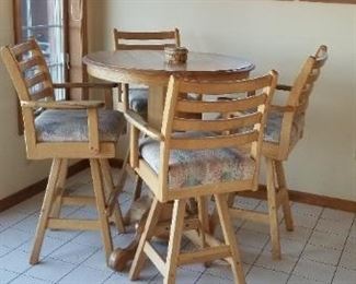 Manufactured by Whitaker Furniture Co., Inc. of Searcy, Arkansas