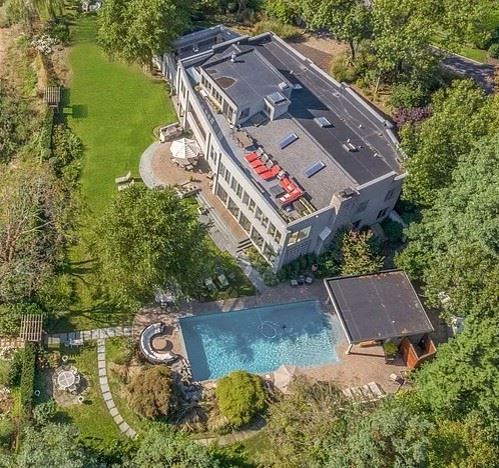 Expansive Home with Interesting Items