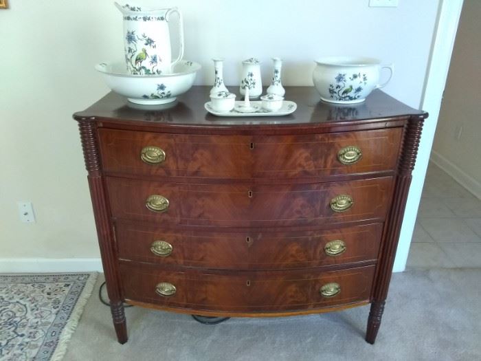 Antique curved front chest of drawers