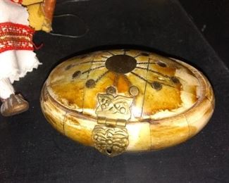 Vintage shell trinket box