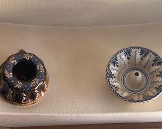 Pottery pudding molds, Bauer on the right