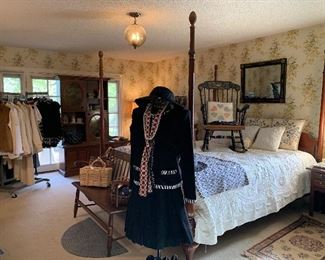 Old Hickory four poster cherry pencil post bed and Windsor bench
