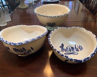 Crock stoneware popcorn heart-shaped bowls and colander